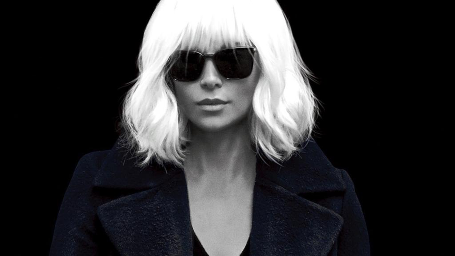 Charlize je akcijska zvijezda: Atomska plavuša slama kosti