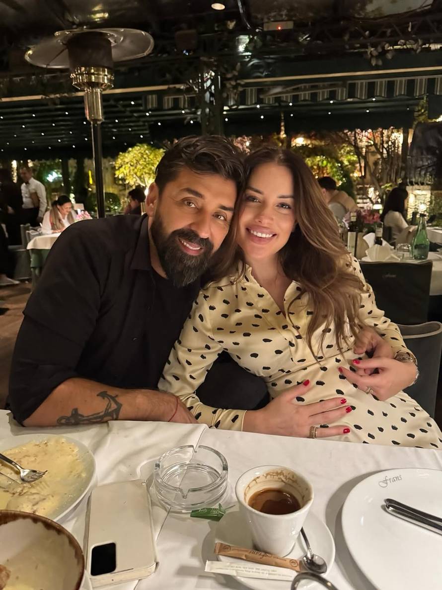 Srpski voditelj (50) dobio dijete s kolegicom (33) koju je zaveo na poslu nakon razvoda...