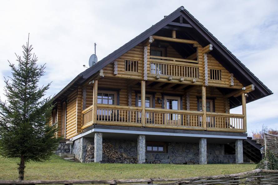 Mamićevi prijatelji: 'Zdravko je sebi kupio i stan u Međugorju'