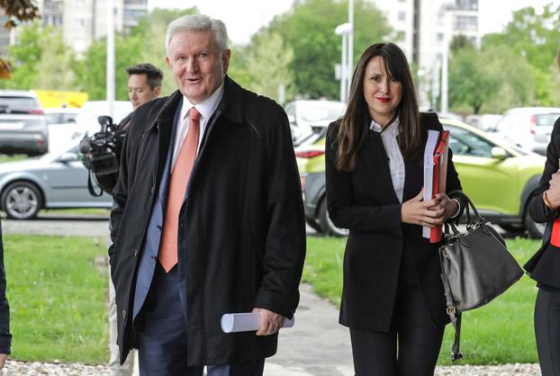 Zagreb: Ivica Todorić dolazi u zgradu Kockice gdje se održava optužno vijeće za 'Veliki Agrokor'