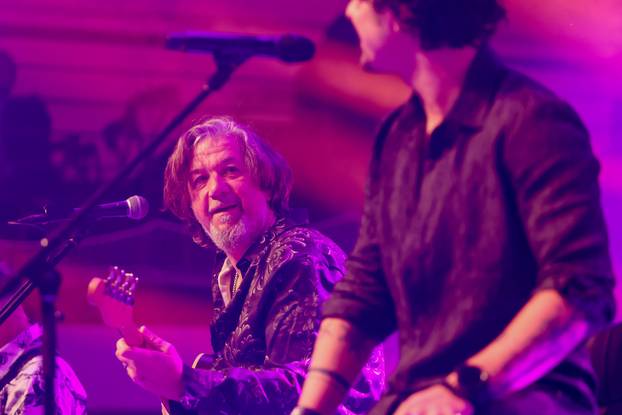 Zadar: Koncert Parnog Valjka u Arsenalu povodom Valentinova