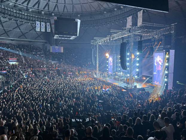 FOTO Višnjik je potpuno 'gorio'! Pogledajte kako je Thompson dvaput 'digao' Zadar na noge...