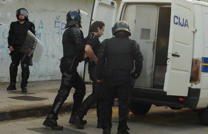 Policija privela sedam Funcuta zbog nereda i pokušaja krađe