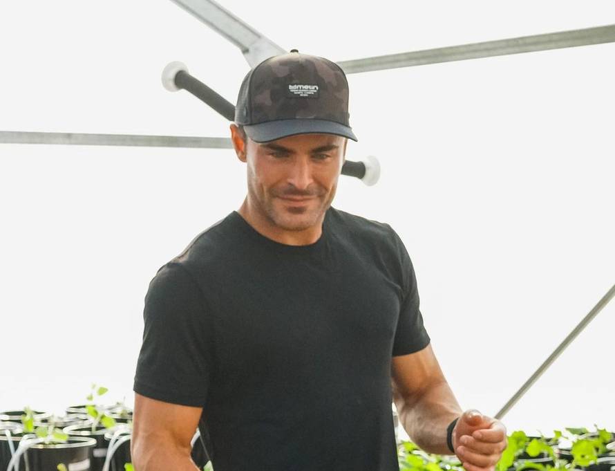 Zac Efron negirao glasine o plastičnim operacijama: 'Skoro sam umro zbog ozljede vilice'