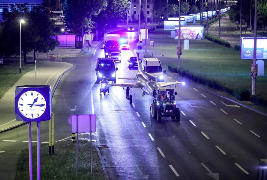 Perešinov MIG više nije izložen u Zagrebu: Odvezli ga na Pleso