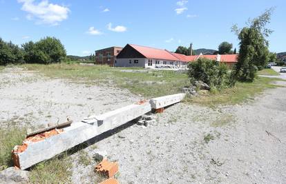 Graditelji onih lažnih staza na Banovini, Delnicama su lažno obećali čak dvije eko toplane!