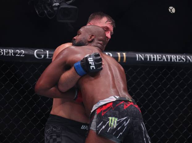 MMA: UFC 309 - Jones vs Miocoic