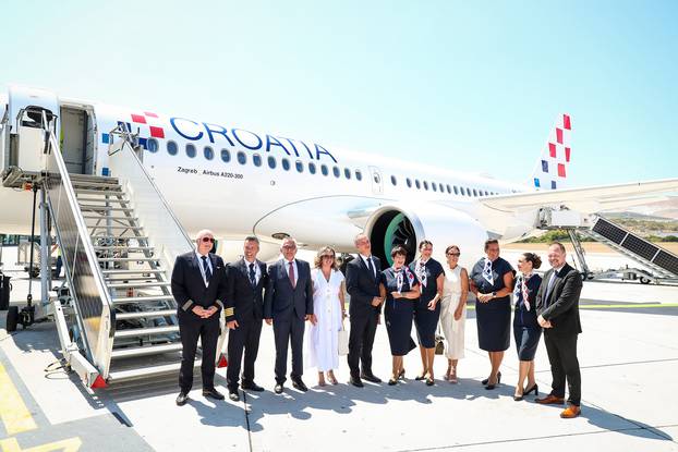 Svečani prvi let Croatia Airlines novim zrakoplovom Airbus A220 na letu Zagreb - Split