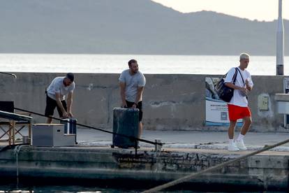 FOTO Dani Olmo stigao u Zadar: S curom uživa na luksuznoj jahti