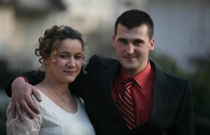 Mladi par iz Zagreba se vjenčao na Dan zaljubljenih