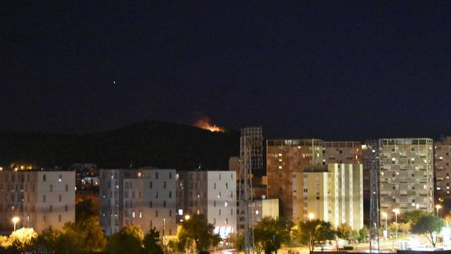 Požar na Marjanu: Policija traži čovjeka koji ga je podmetnuo?