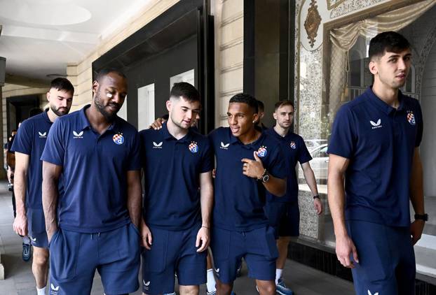 Baku: Igrači Dinama uoči sutrašnjeg susreta s Qarabagom prošetali gradom