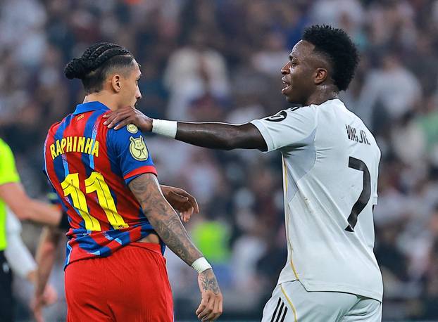 Spanish Super Cup - Final - FC Barcelona v Real Madrid