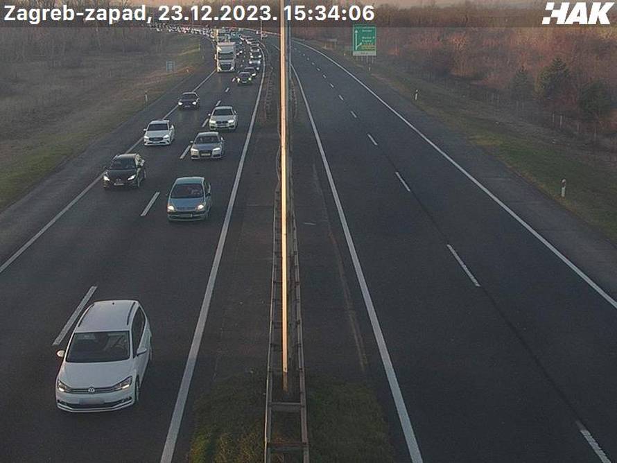 Gužve u smjeru istoka: Kolaps na obilaznici u Zagrebu, na Bajakovu kolona 14 kilometara