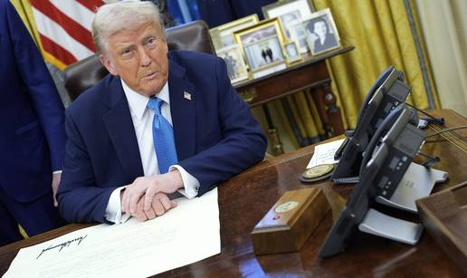 SAD uveo carine Kanadi, Kini i Meksiku. Stručnjaci su zgroženi: 'Trump se opasno igra s vatrom'
