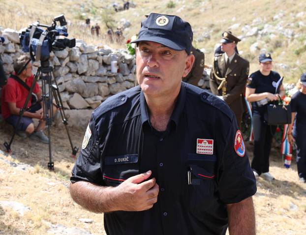 Šibenik:Na Kornatima obilježena 19. godišnjica tragedije u kojoj je poginulo 12 vatrogasaca