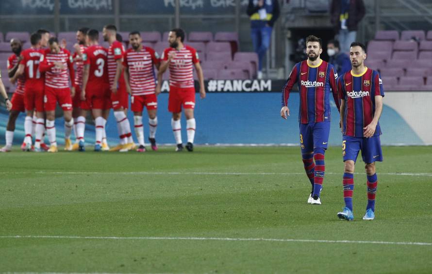 La Liga Santander - FC Barcelona v Granada