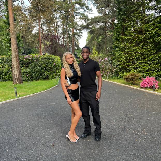 FOTO Plavuša je nova 'šefica' na Rujevici! Zavela je heroja Rijeke