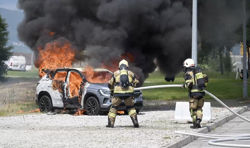 VIDEO U Jastrebarskom je održana pokazna vatrogasna vježba  'Litij-Ion 2025.'