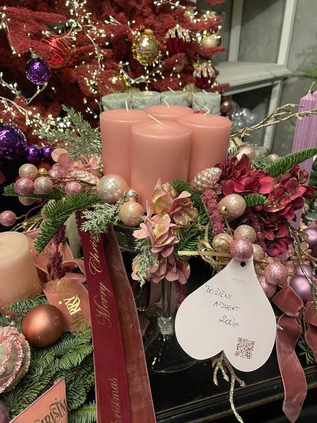 FOTO Pogledajte kakvih sve vjenčića ima po Zagrebu, neki 'dizajnerski' dođu i 400 eura