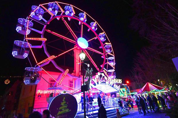 Bjelovar: Grad nikad ljepši u blagdanskom ruhu, a i advent je naraskošniji ikad