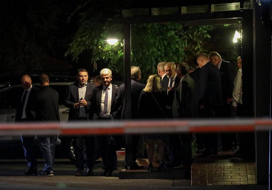 Zagreb: OdrÅ¾an sastanak Älanova vladajuÄe koalicije u restoranu Baltazar