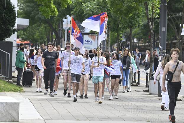Beogradski maturanti proslavili zadnji dan škole