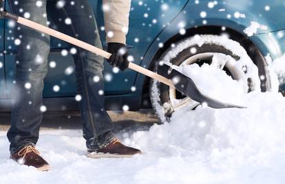 Trikovi kako si olakšati čišćenje snijega i kada izbjegavati sol