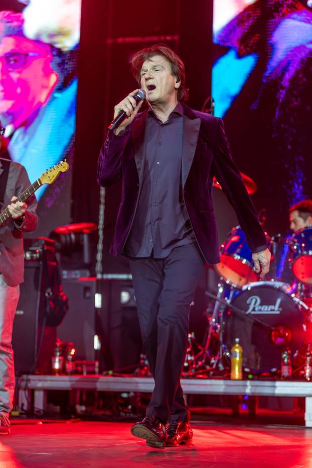 Zdravko Čolić održao koncert u Osijeku