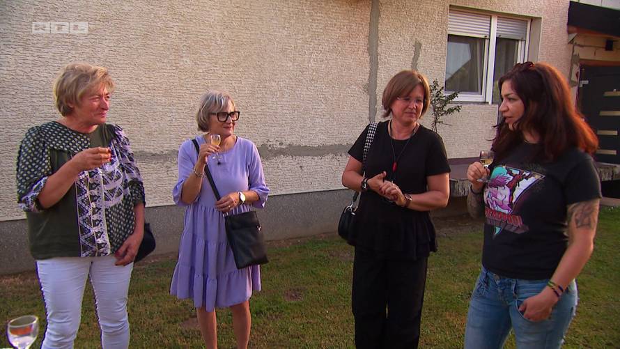 Gledatelji opleli po Boženi radi devetke: 'Od čega je riža mogla biti masna? Samo želi pobjedu'