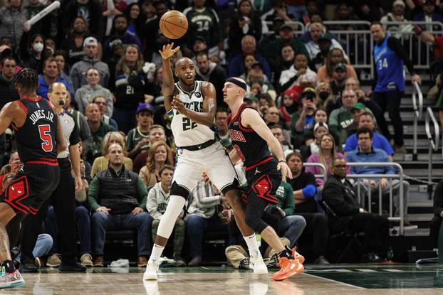 NBA: Playoffs-Chicago Bulls at Milwaukee Bucks