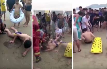 'Ležao na plaži u agoniji': Raža mu se bodljom zabila u penis!