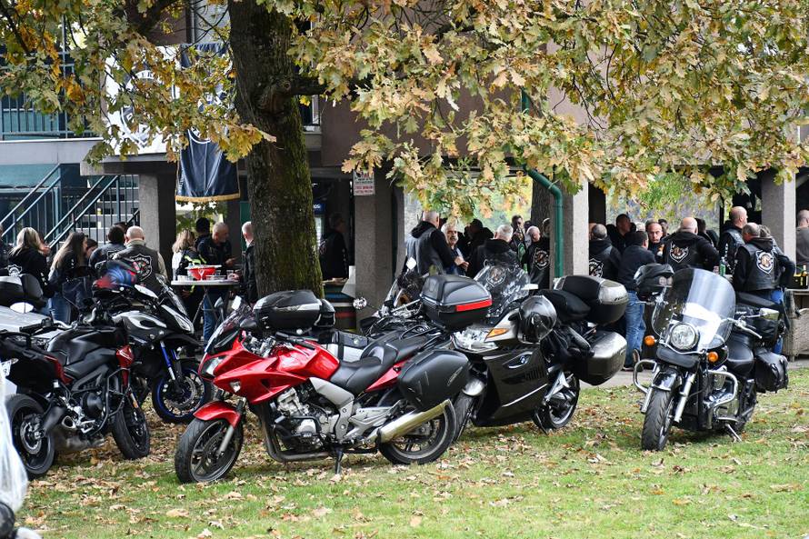 Drama u Slavonskom Brodu: 'Umjesto pečenke, na ražanj smo stavili janjca. I tunu...'