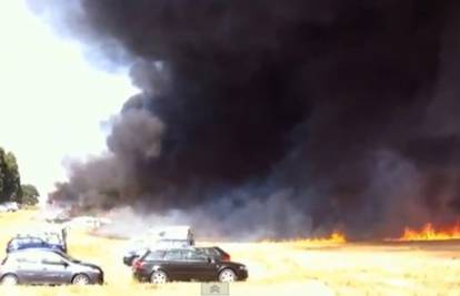 Kada roštilj krene po zlu: Malo su popili i zapalili čak 64 auta