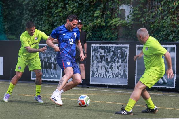 Zagreb: Revijalna utakmica legendi Dinama i hrvatske nogometne reprezentacije u čast Nikole Pokrivača