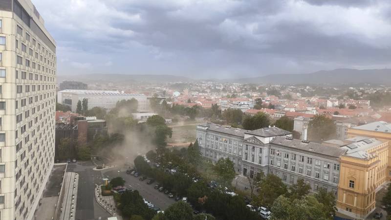 Nevrijeme pogodilo Zagreb, pogledajte strašne snimke!
