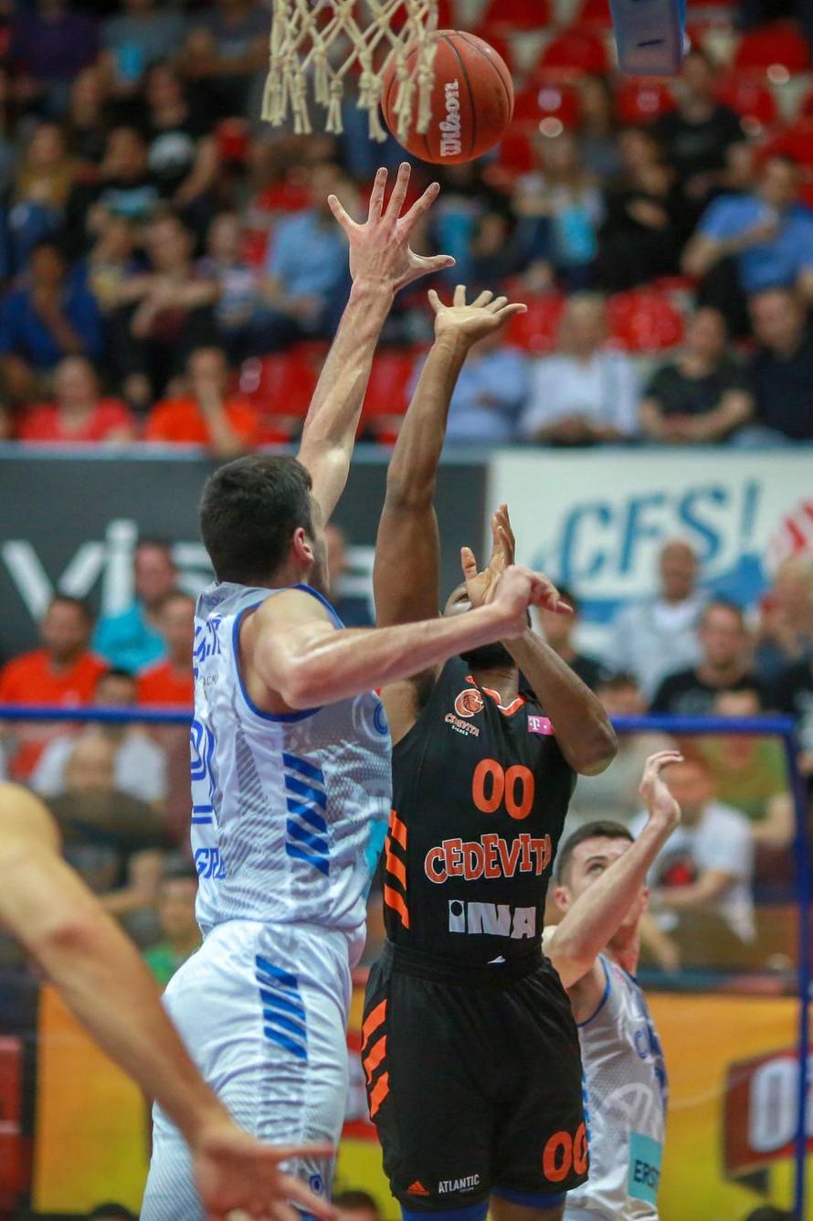 Cibosi su opet 'pojeli vitamine' i poveli s 2-0 u finalnoj seriji