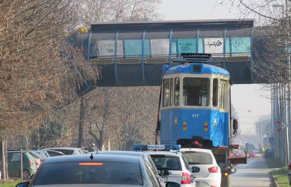 Brođani su i to doživjeli: Kroz njihov grad je prošao tramvaj