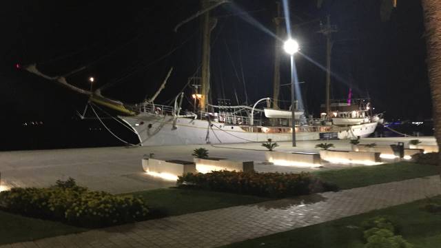 Crnogorci: Školski brod Jadran neka plovi pod NATO zastavom