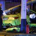 SNIMKA U&Zcaron;ASA iz Dubrave: BMW-om projurio i pokosio stupi&cacute;e, dvoje ljudi ozlije&dstrok;eno