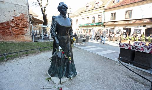 Podcjenjivana i napadana: Zvali su je luda baba i muškarača...