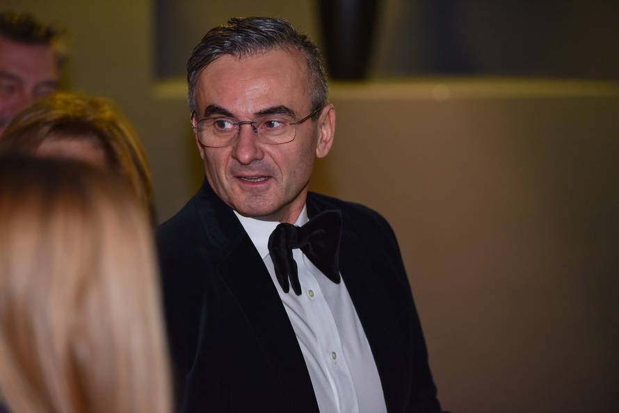 Zagreb: Premijera novog kabareta Mire Ungara "Esprit de Paris"