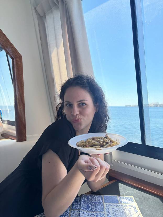 Šime joj je dao posljednju ružu u showu, ali nisu ostali zajedno: Evo kako danas izgleda Vanja