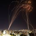 VIDEO Odmazda za raketiranje zgrade u Gazi: Hamas tvrdi da su ispalili 130 raketa na Tel Aviv