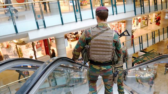 Belgian soldiers patrol the shopping center City2 in central Brussels