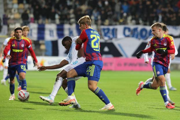 Rijeka: HNK Rijeka i HNK Hajduk odigrali utakmicu 14. kola SuperSport HNL