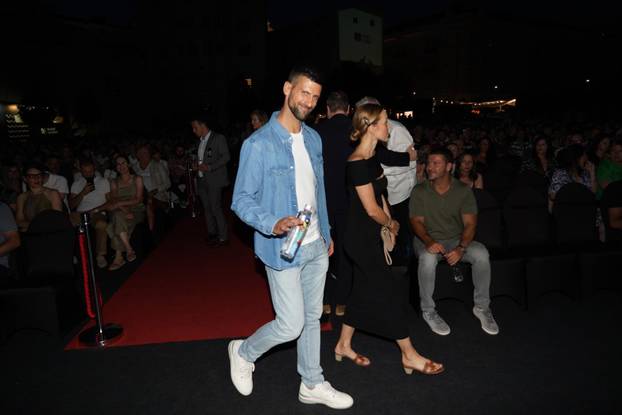 Beograd: Novak i Jelena Đoković uživali u nastupu Nica Cavea na Belgrade River Festu