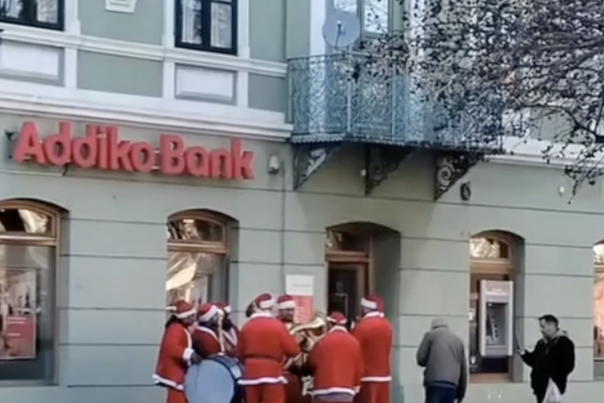 slavio otpla&cacute;enje kredita