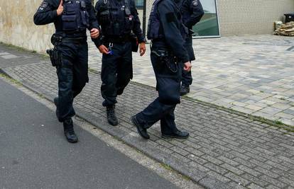 U Njemačkoj pokrenuli istragu protiv 20 policajaca: Širili radikalno desne sadržaje