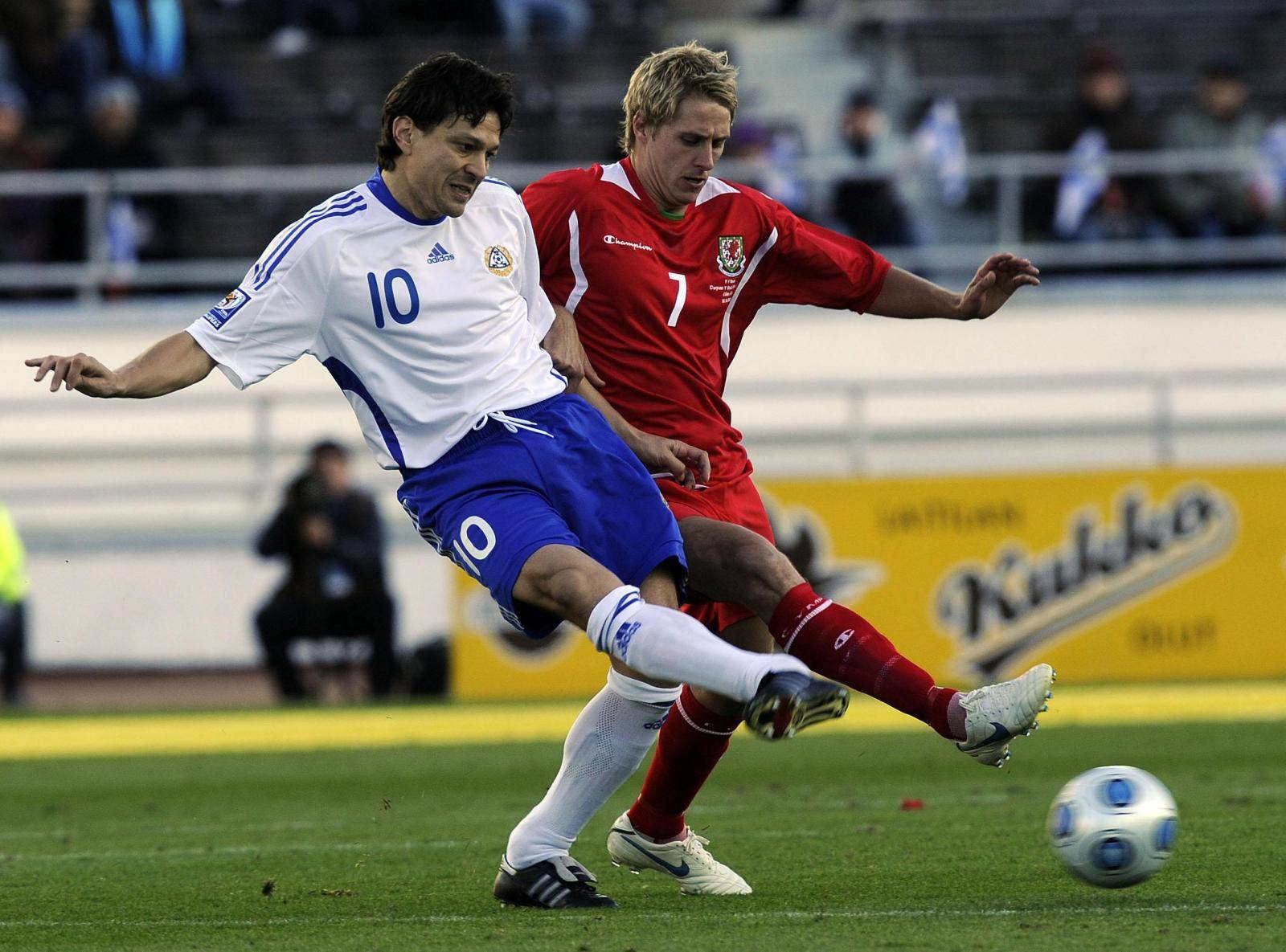 Soccer - FIFA World Cup 2010 - Qualifying Round - Group Four - Finland v Wales - Olympic Stadium